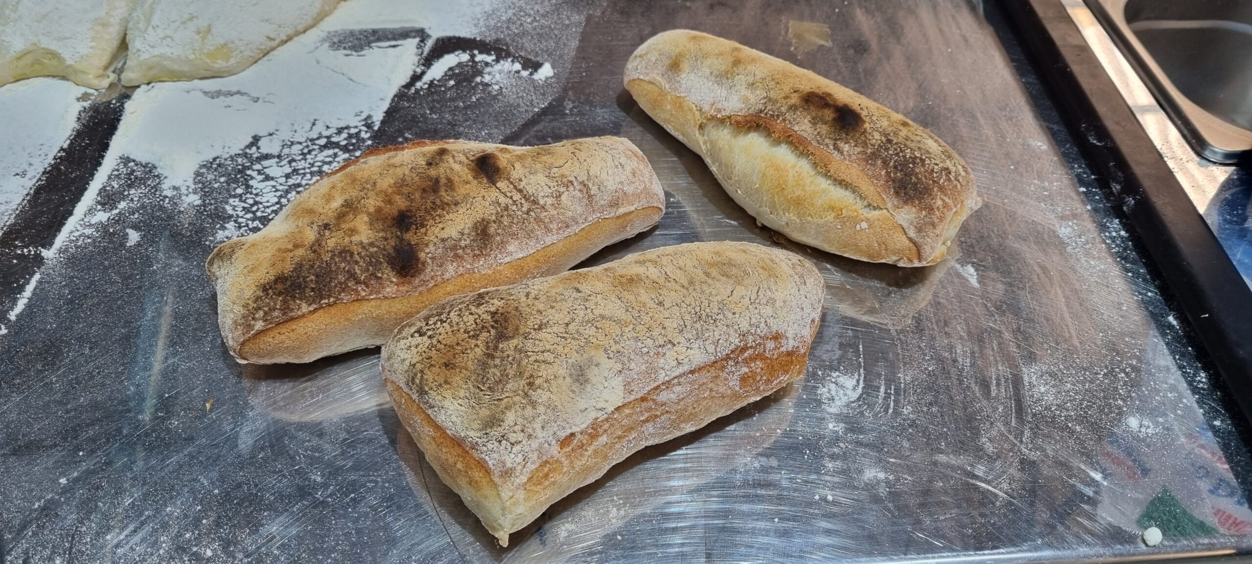 Ciabatta assada no forno de lastro Larroyd