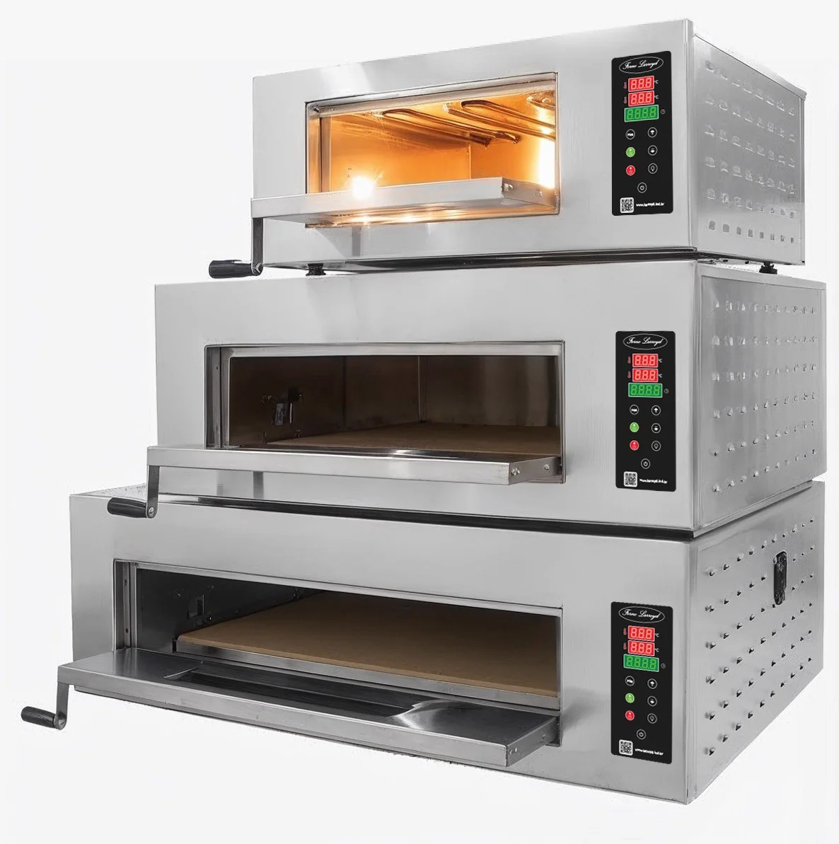 Tres fornos de pizza Larroyd empilhados - modelos 400, 600 e 800 modulares em aco inox