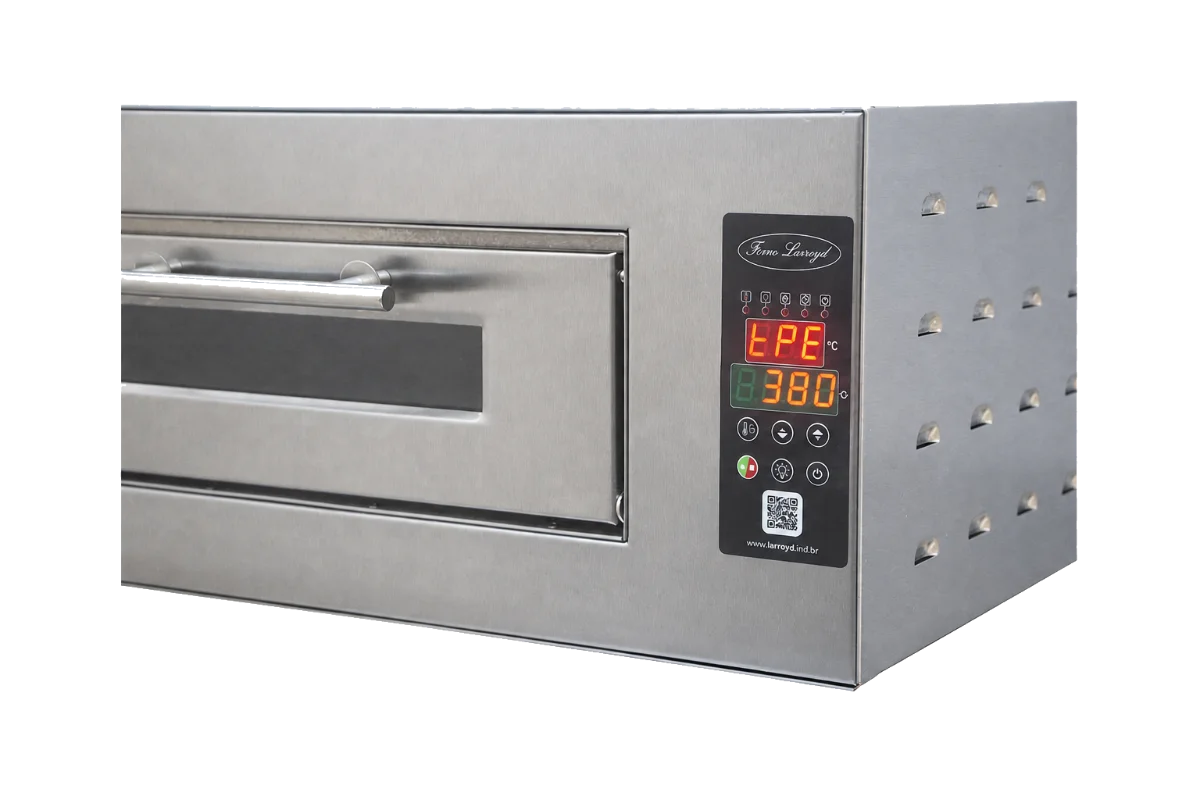 Lateral do Forno Gourmet Larroyd com acabamento em inox