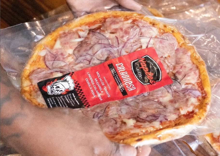 Pizza clássica Naples Pizzaria
